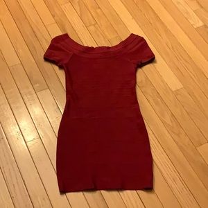 Dramatic burgundy bodycon mini dress